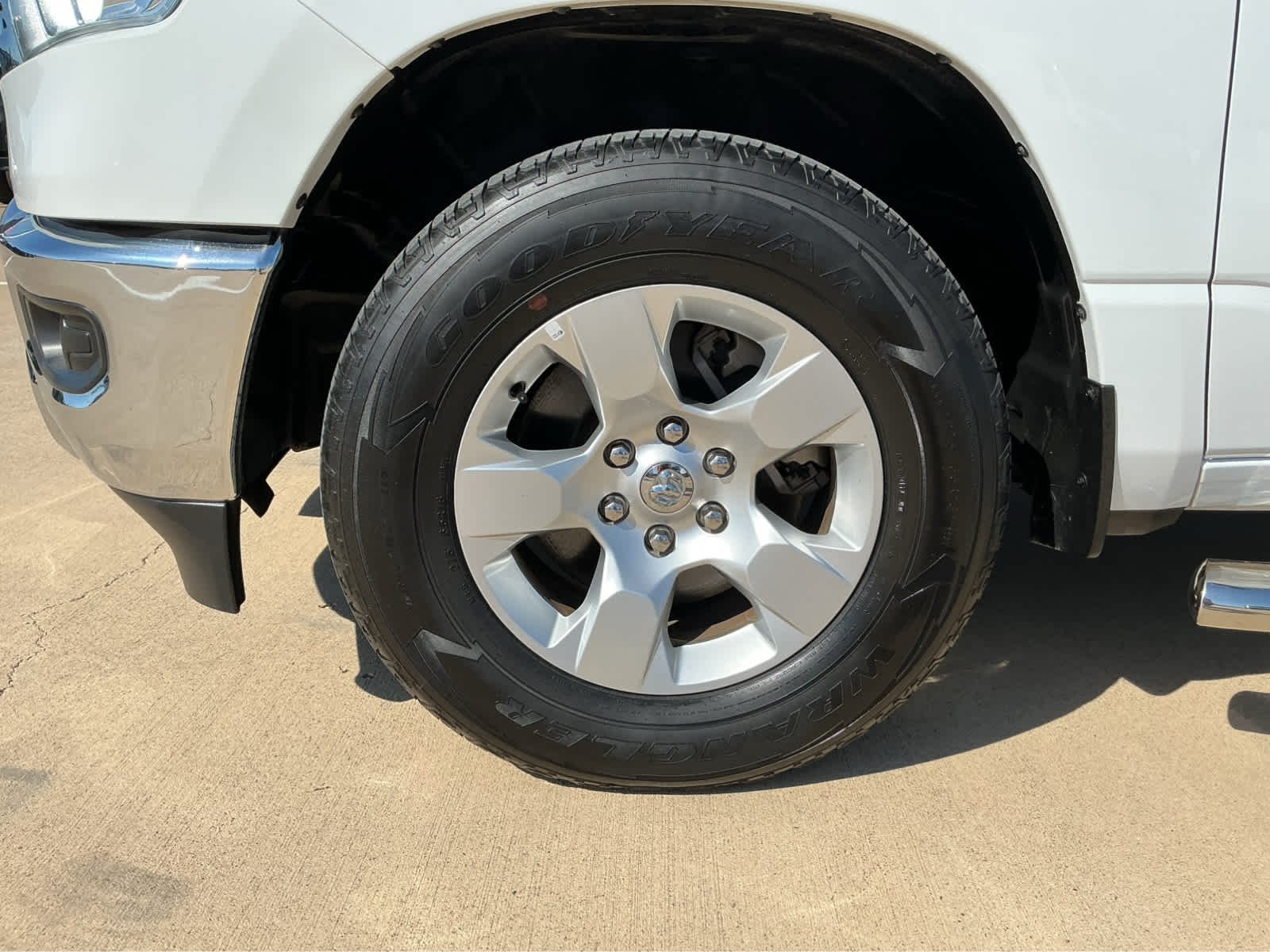 Used 2022 Bright White Clearcoat Ram Lone Star image 14
