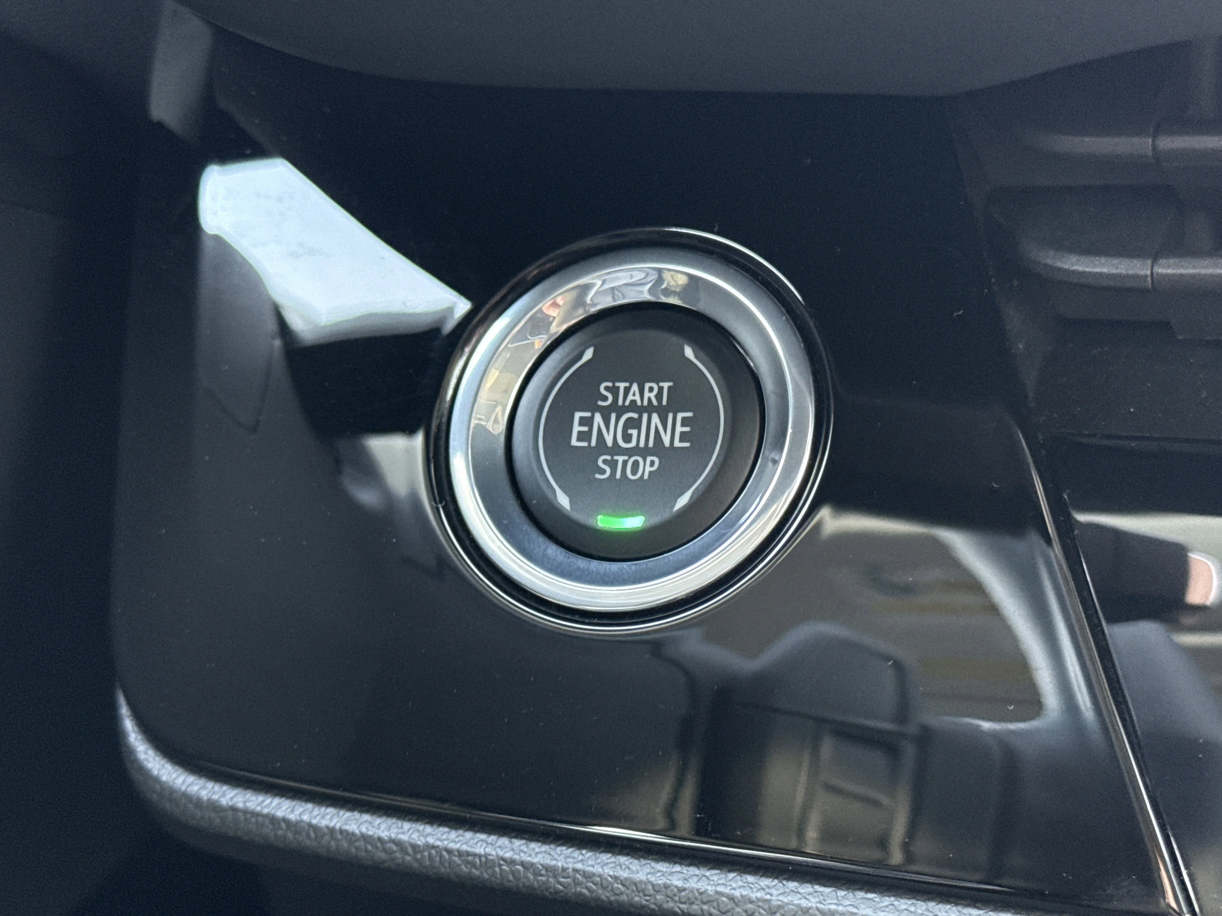 New 2026 Iridescent White Tricoat Buick Sport Touring AWD image 24