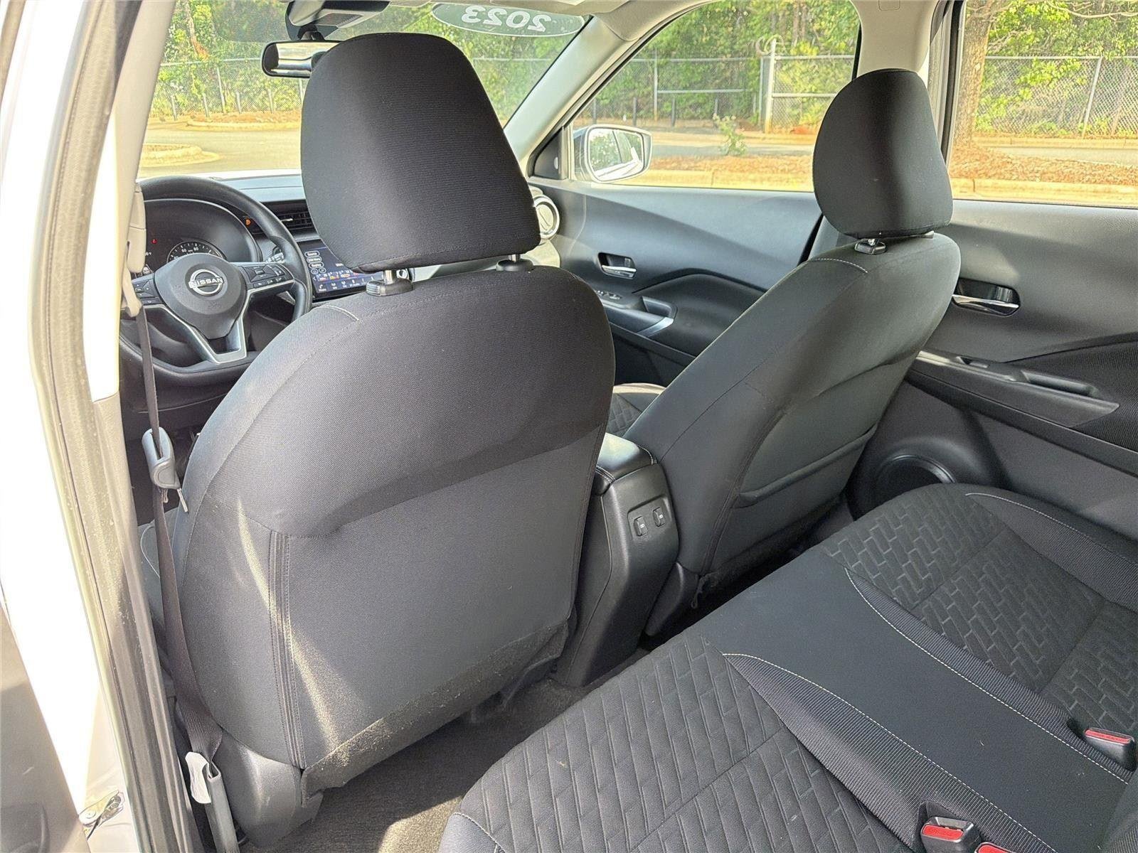Used 2023 Aspen White Tricoat/Super Black Nissan SV image 28
