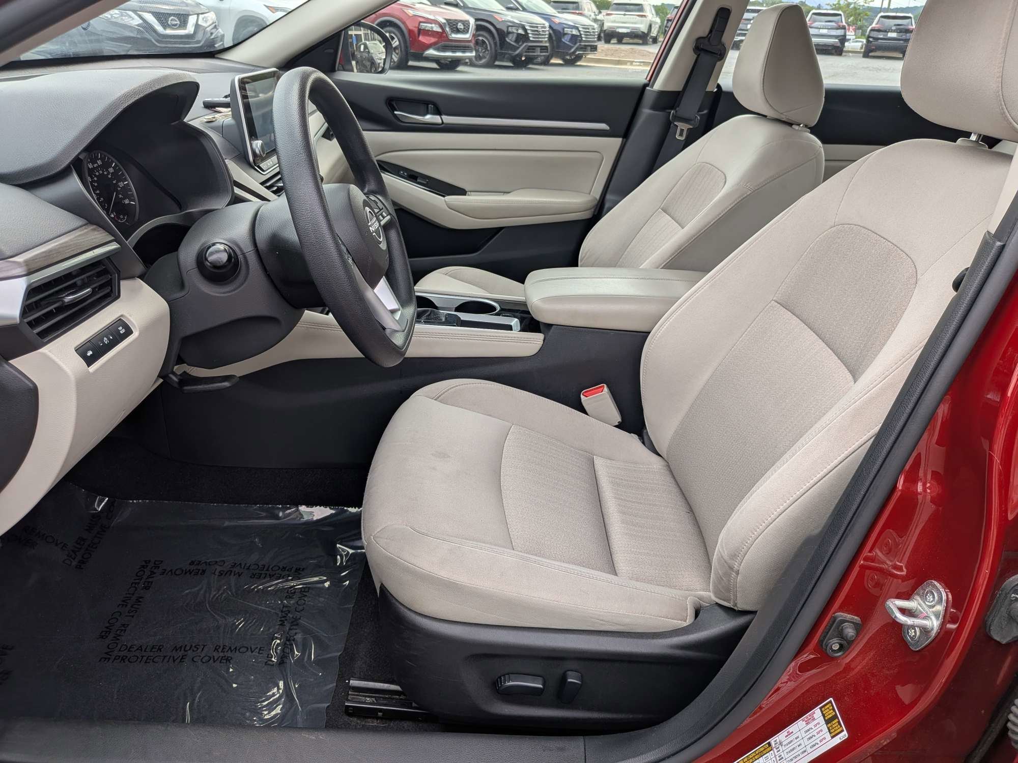 Used 2023 Red Nissan 2.5 SV image 17