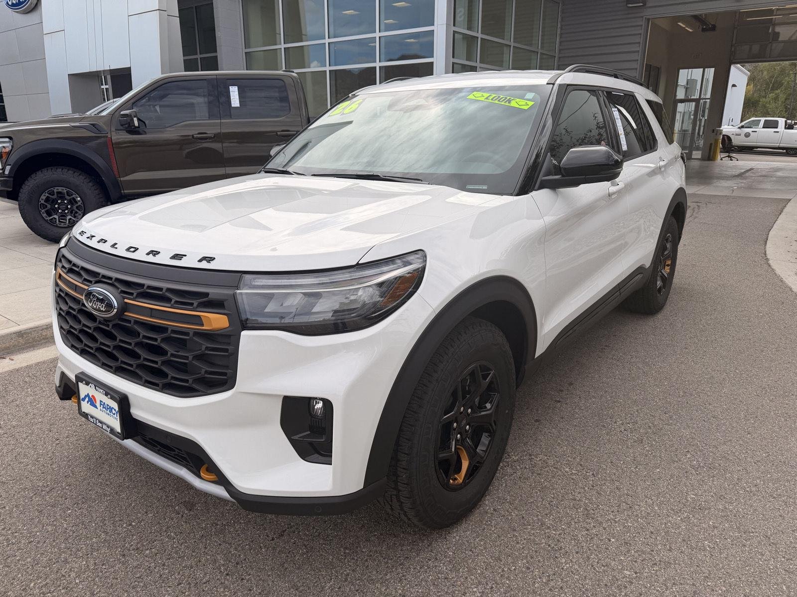 Used 2026 Star White Ford Tremor image 1