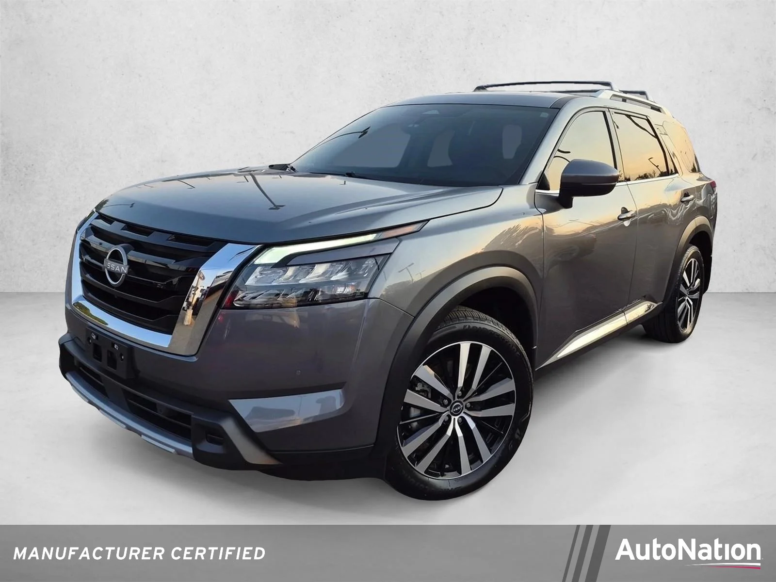 Certified Used 2025 Gun Metallic Nissan Platinum image 1