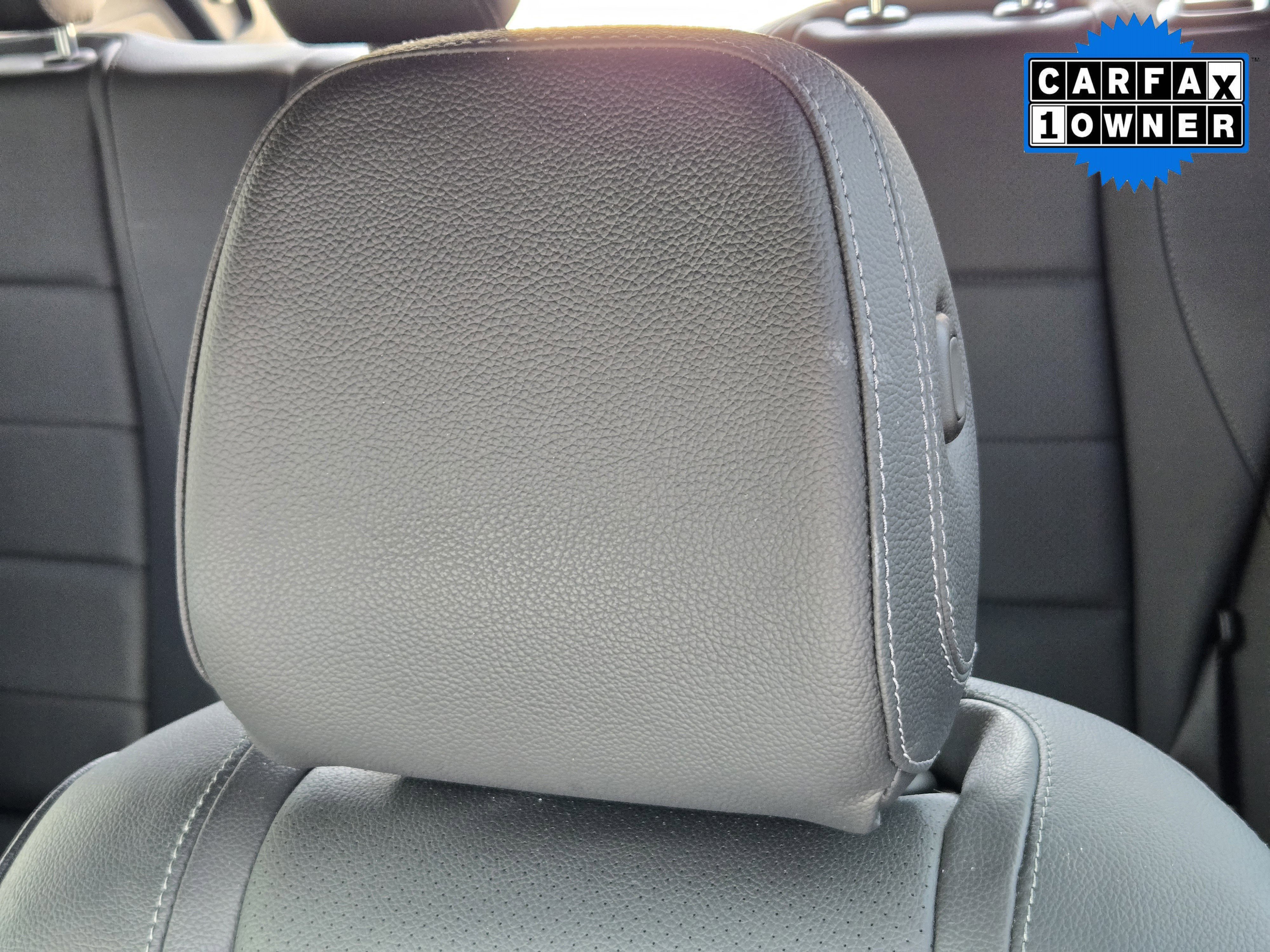 Used 2023 Gray Mercedes-Benz GLE 450 image 21