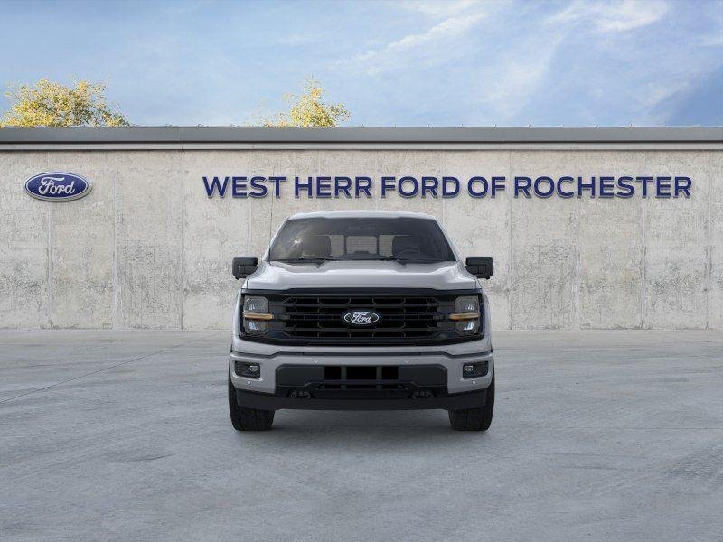 Used 2026 Avalanche Gray Ford XLT image 7