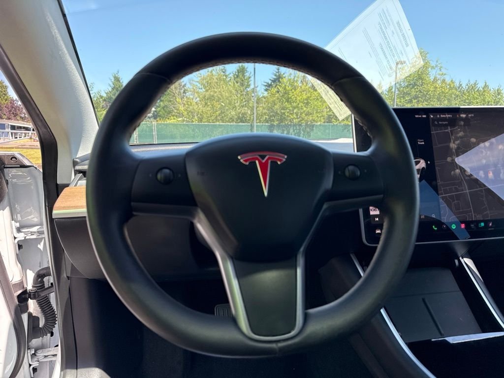 Used 2020 Pearl White Multi-Coat Tesla Standard Range Plus image 9