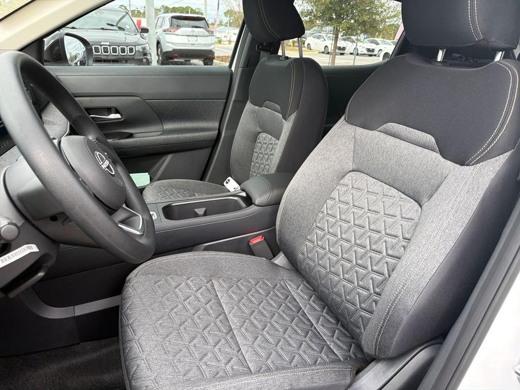 New 2026 Nissan Kicks SV 4D Sport Utility