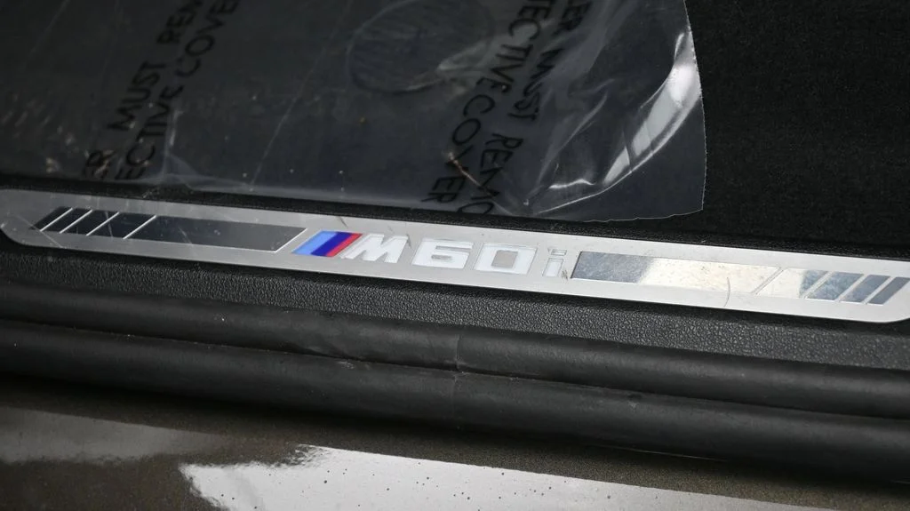 Certified Used 2025 Green BMW M60i image 20