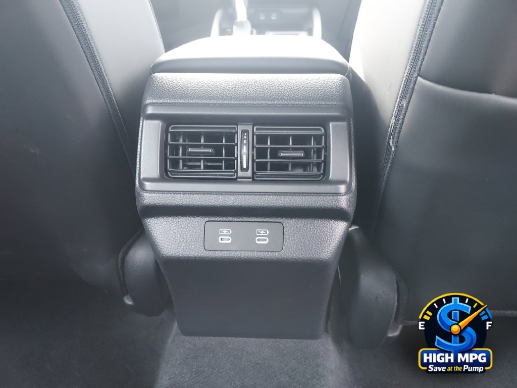 Used 2024 White Honda Touring image 26