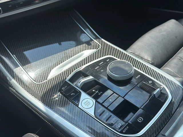 Used 2024 Gray BMW M60i image 21