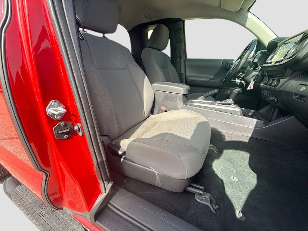 Used 2022 Red Toyota SR image 25