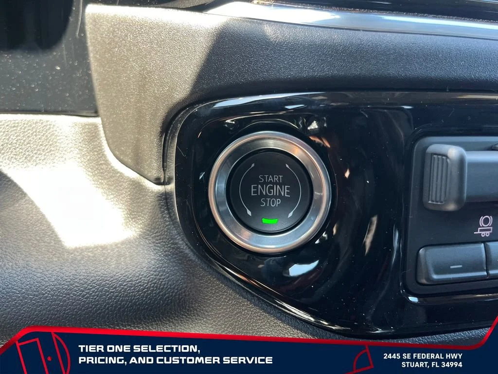 New 2026 Onyx Black GMC Elevation image 28