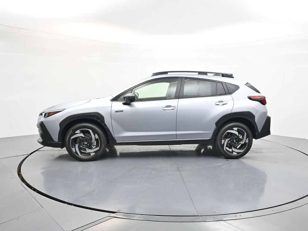 Used 2026 Ice Silver Metallic Subaru Limited image 4