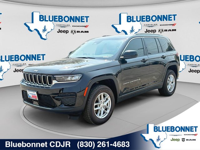 New 2026 Jeep Grand Cherokee Laredo RWD