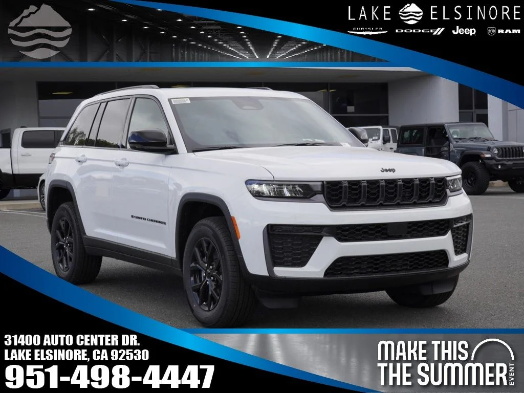 New 2026 Bright White Clear-Coat Exterior Paint Jeep Altitude image 1