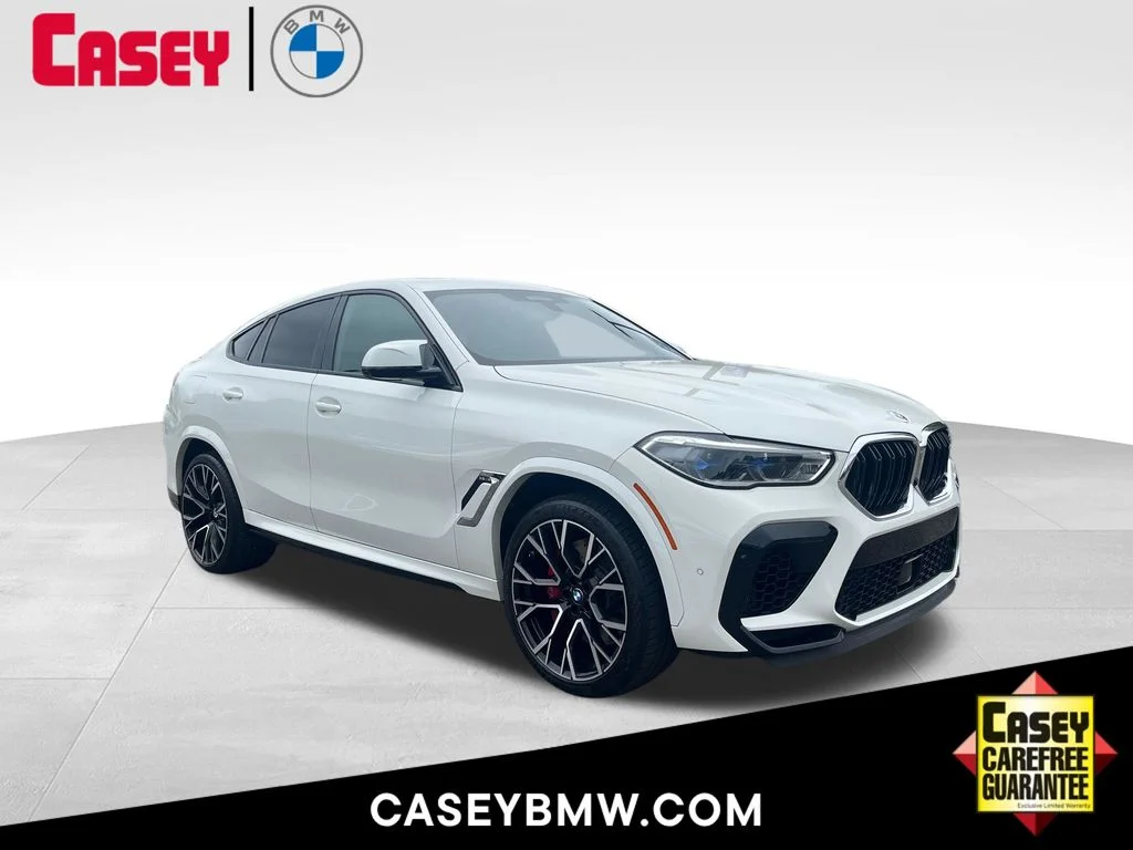 2023 BMW X6 M -'s photo