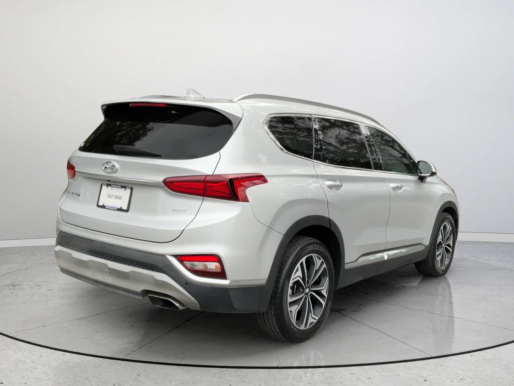 Used 2019 Silver Hyundai Limited image 9