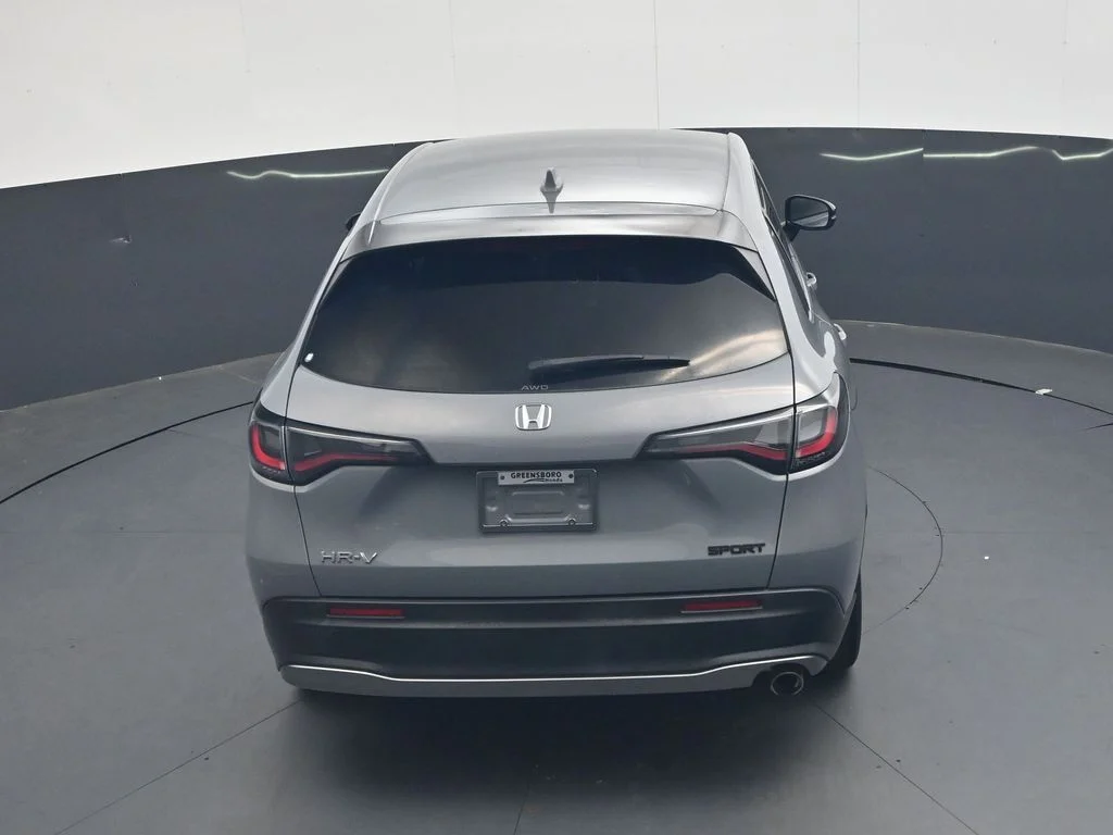Used 2024  Honda Sport image 26