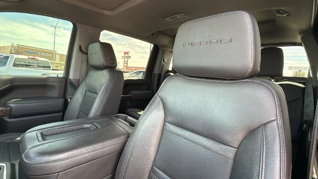Used 2022 FOREST METALLIC GMC Denali image 11