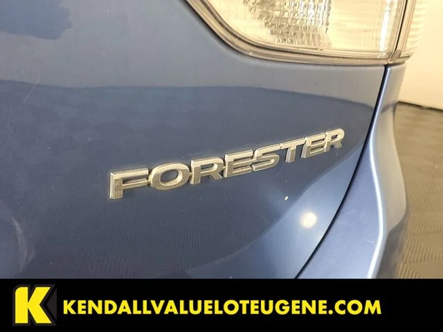 Used 2020 Blue Subaru Base image 11