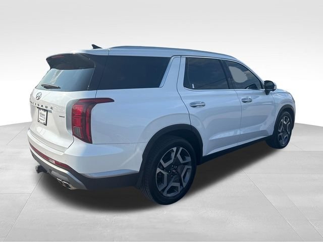 Certified Used 2025 White Hyundai SEL Premium image 5