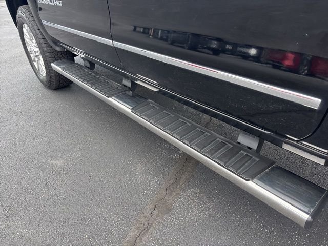 Used 2016 Black GMC Denali image 14