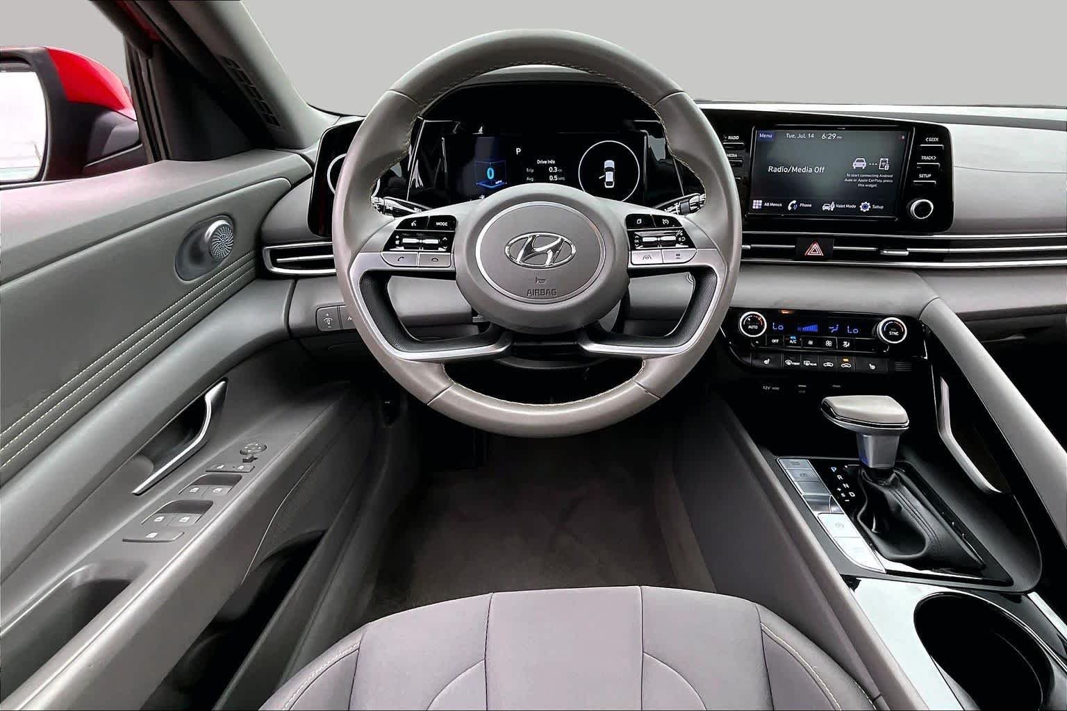 Used 2022 Scarlet Red Pearl Hyundai SEL image 6
