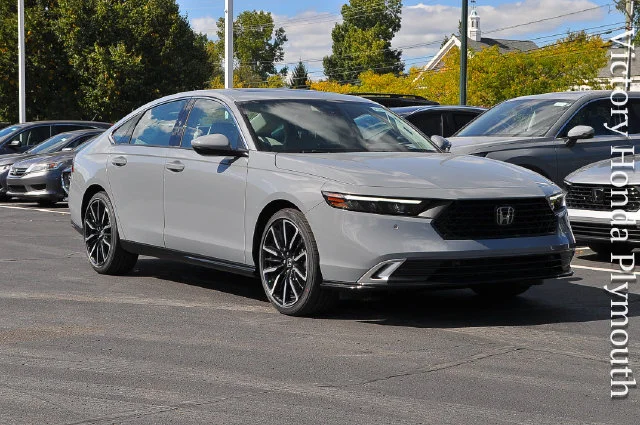 New 2026 Urban Gray Pearl Honda Touring image 1