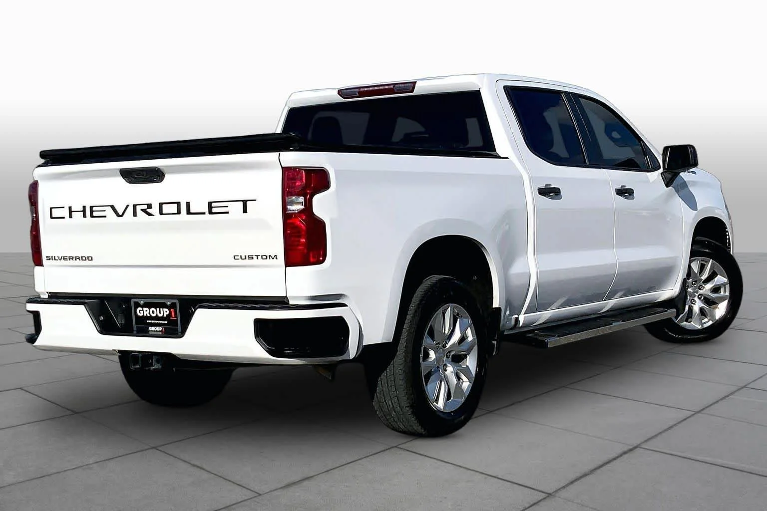 Used 2024 Summit White Chevrolet Custom image 13