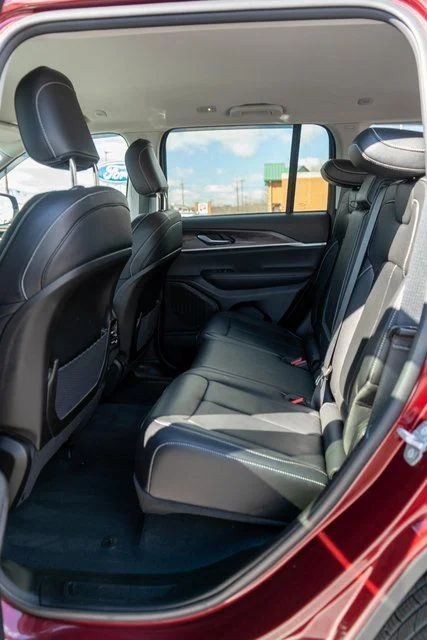 Used 2023 Red Jeep Limited image 10