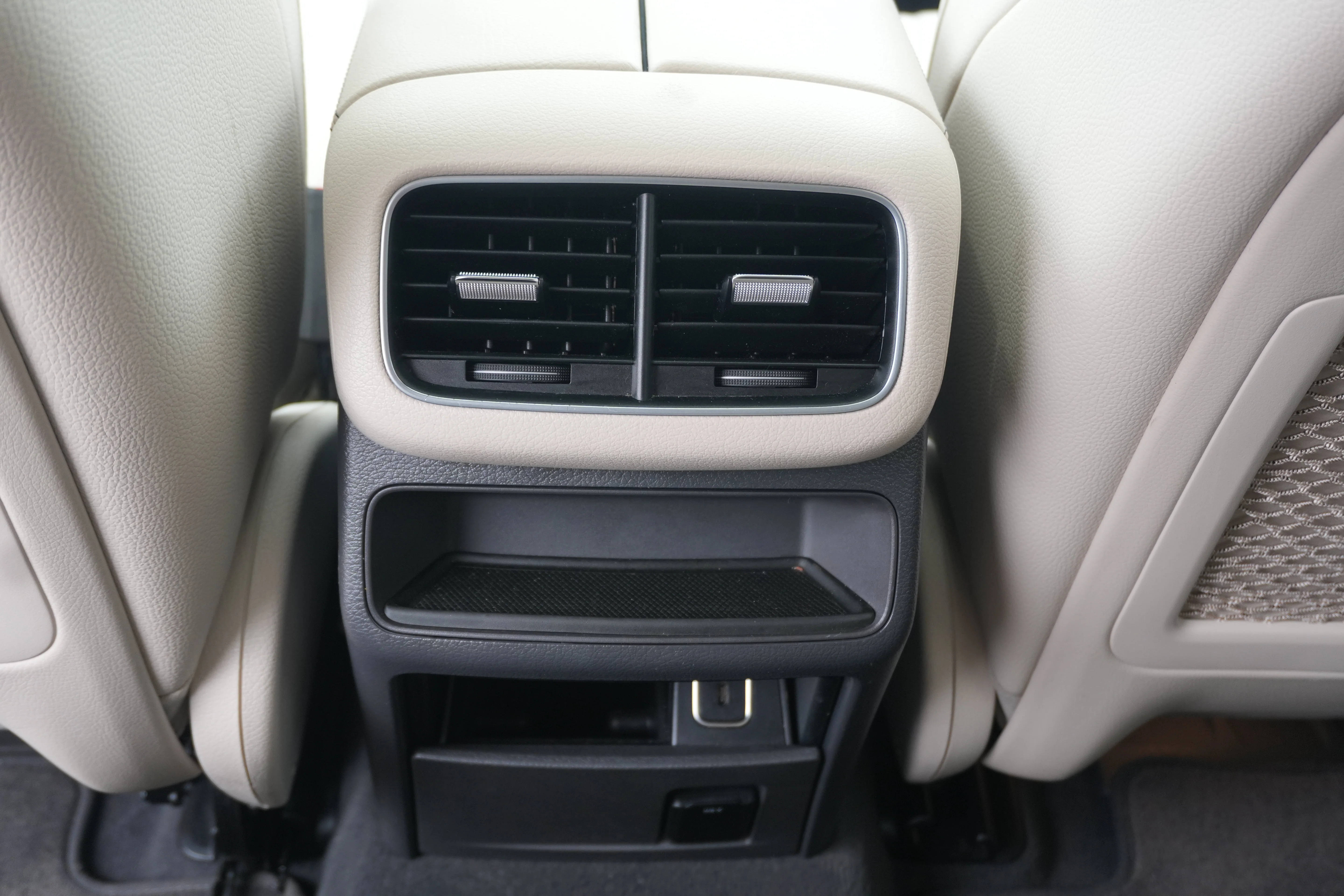 Used 2020 Black Mercedes-Benz GLE 350 image 30