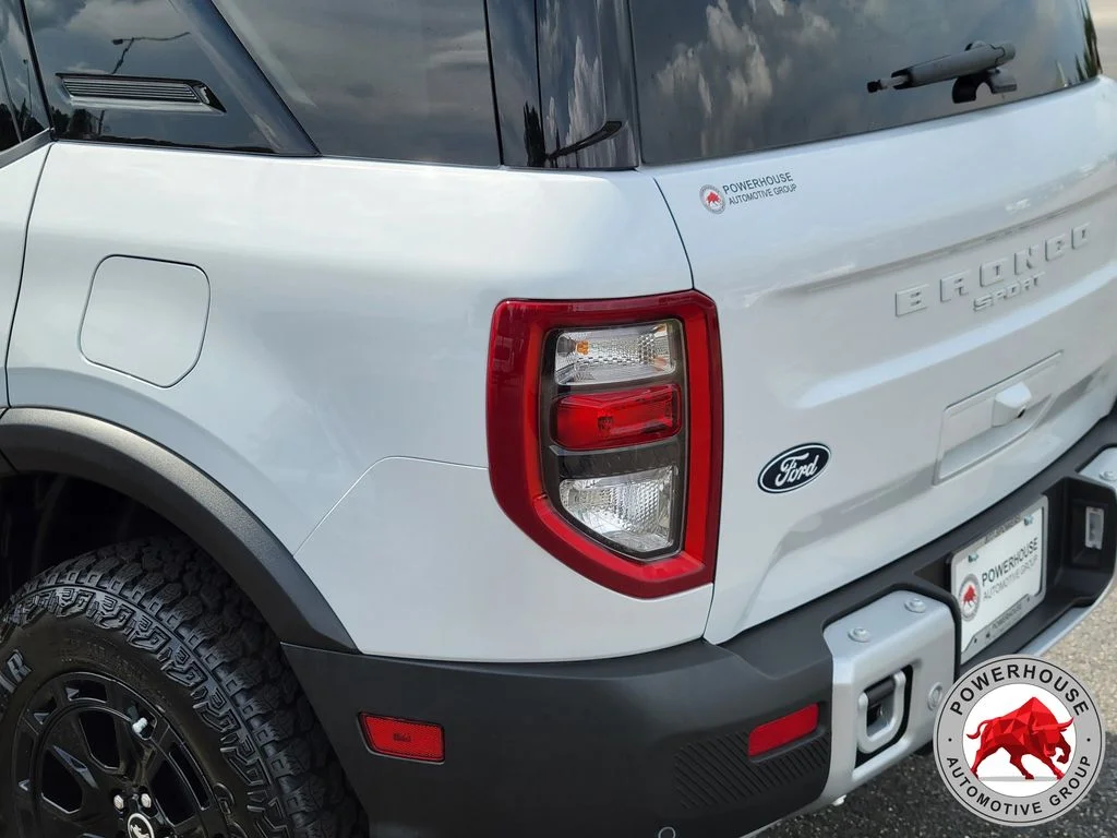 Used 2026 White Ford Badlands image 12