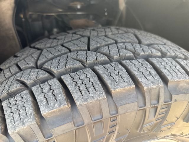 Used 2016 Gray Nissan SV image 26