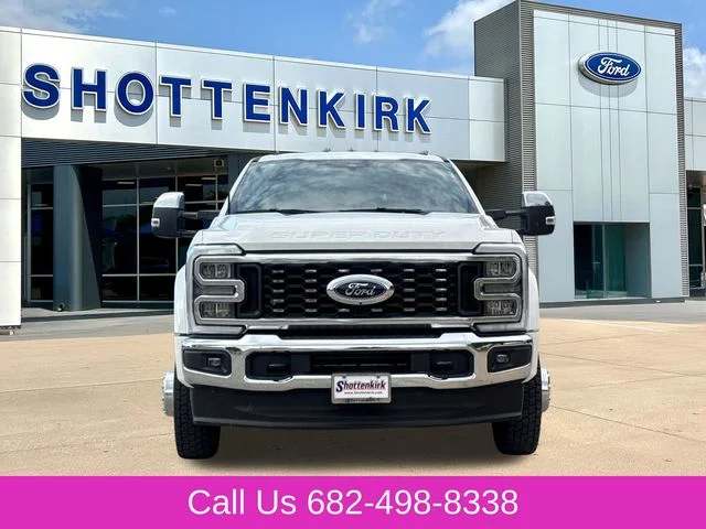 Used 2025 White Ford Lariat image 2