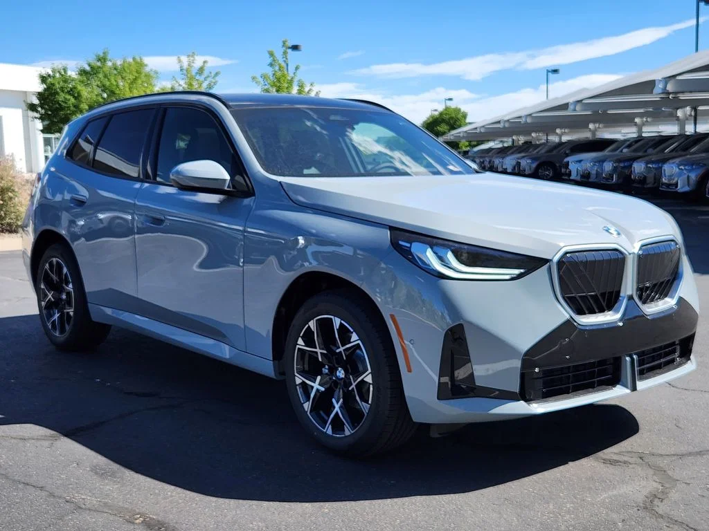 New 2026 Brooklyn Grey Metallic BMW 30 xDrive image 5