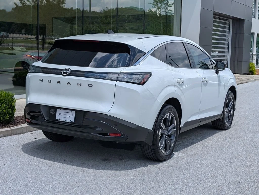 Used 2025 White Nissan SV image 7