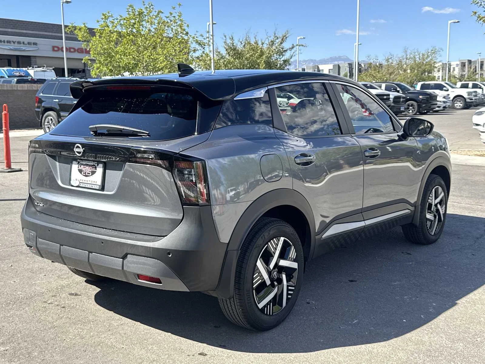 Used 2025 Gun Metallic/Super Black Nissan SV image 8