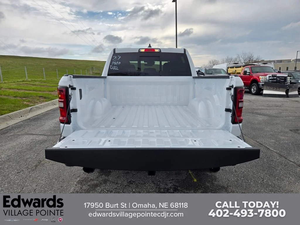 New 2026 Bright White Clear-Coat Exterior Paint RAM Big Horn/Lone Star image 27