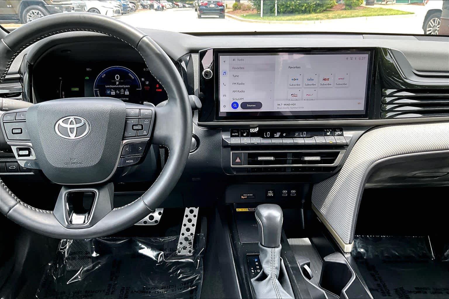 Used 2025 Underground Toyota SE image 25