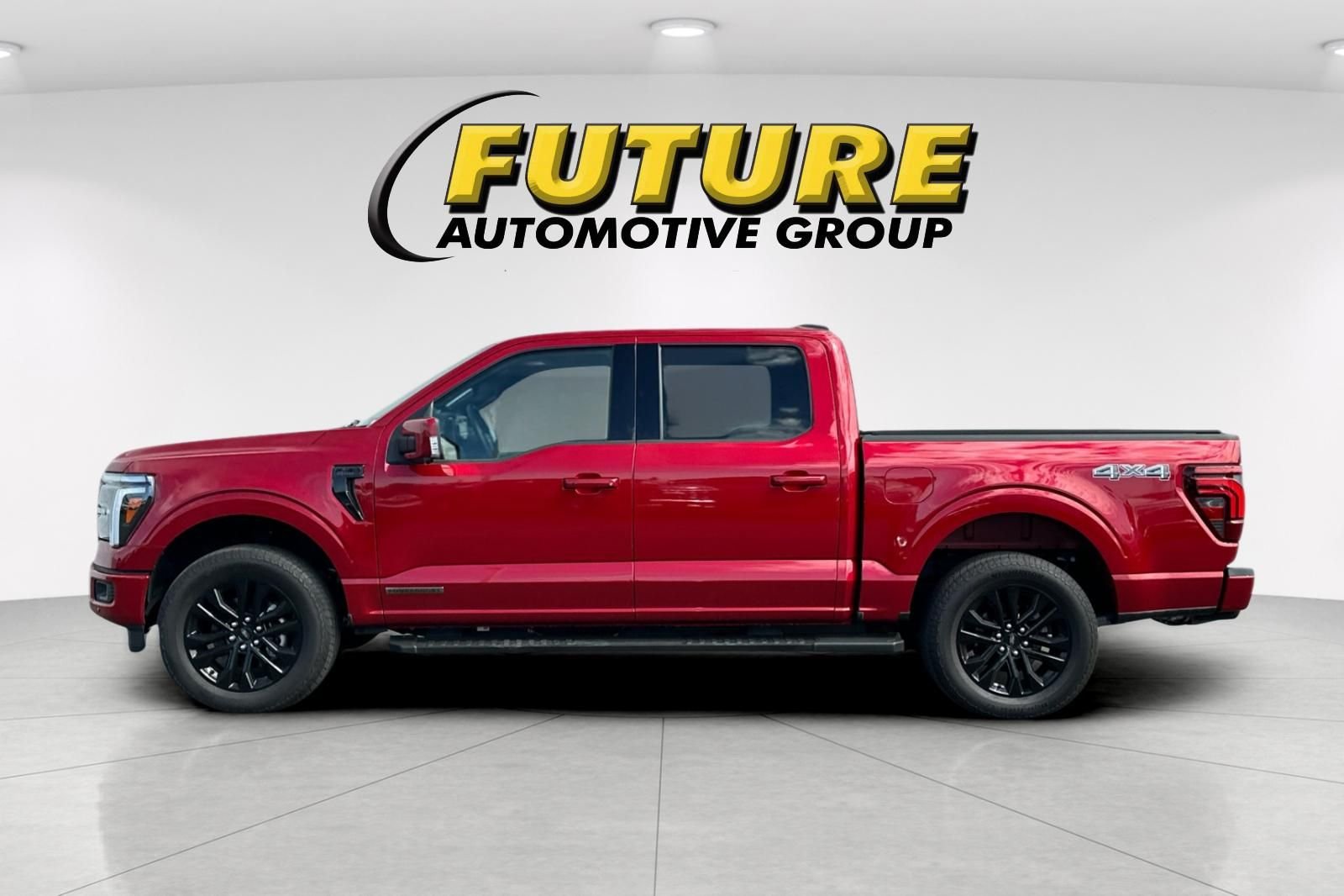 Used 2025 Red Ford Lariat image 6