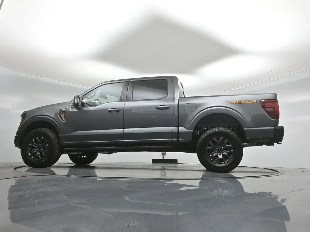 New 2026 Carbonized Gray Metallic Ford Tremor image 51