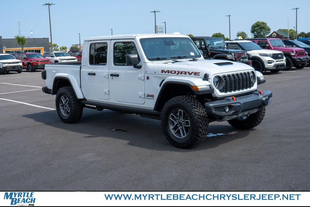 New 2026 Bright White Clear-Coat Exterior Paint Jeep Mojave image 8