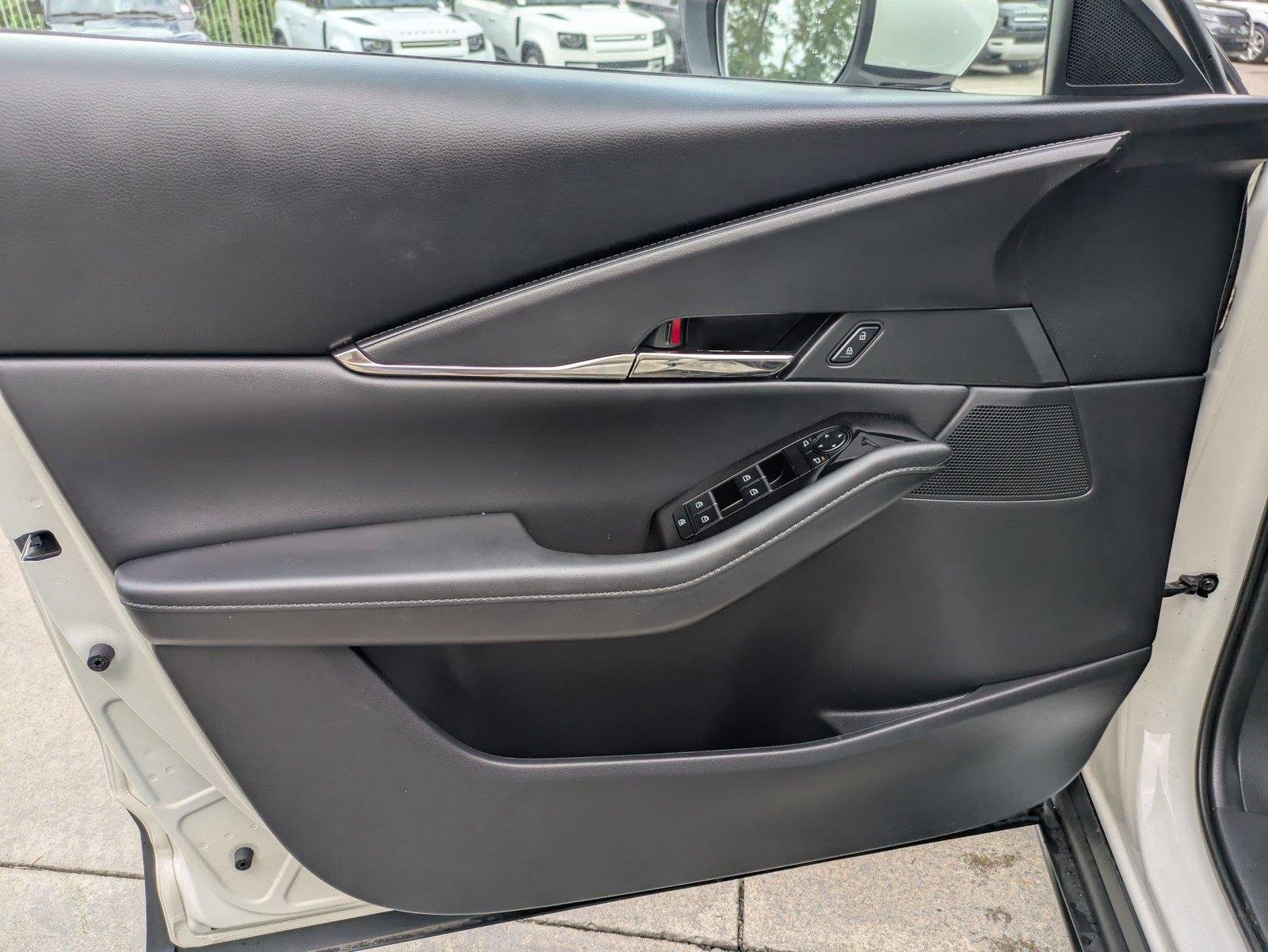 Used 2023 Snowflake White Pearl Mica Mazda 2.5 S Preferred Package image 7