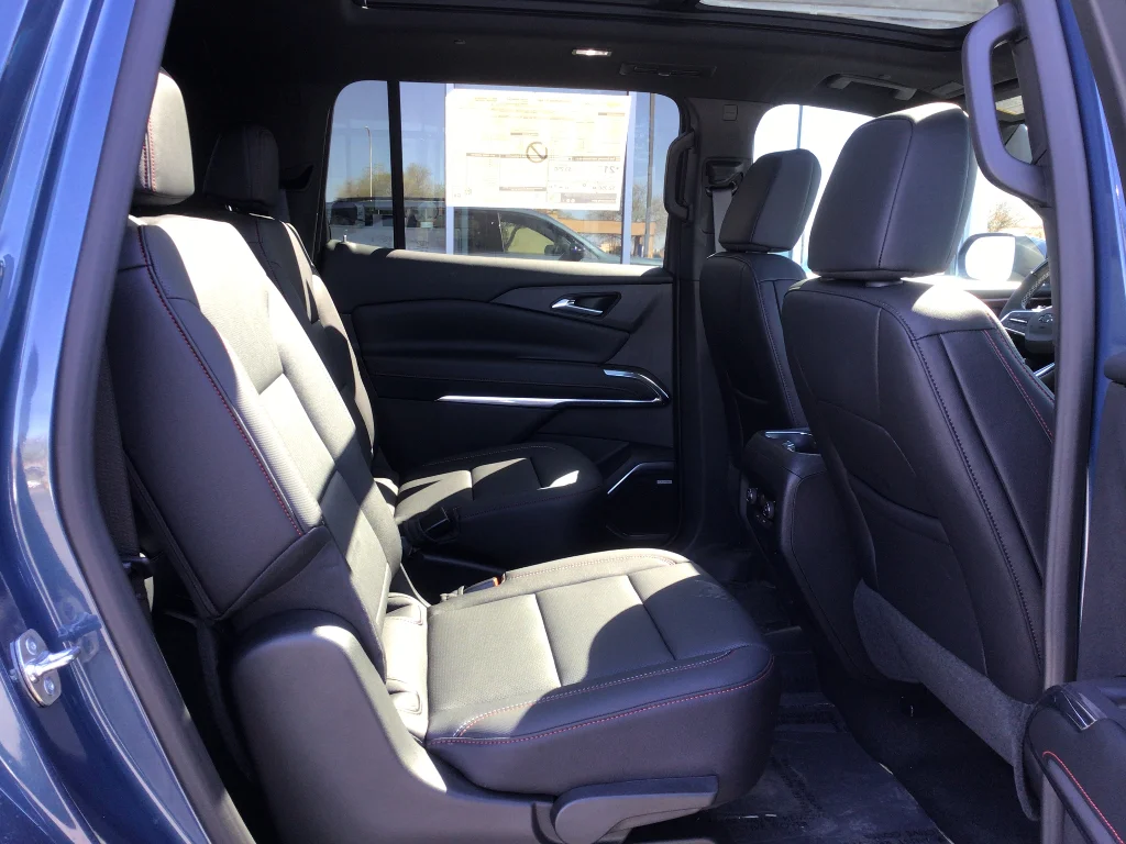 2026 Chevrolet Traverse Z71 - Photo 7