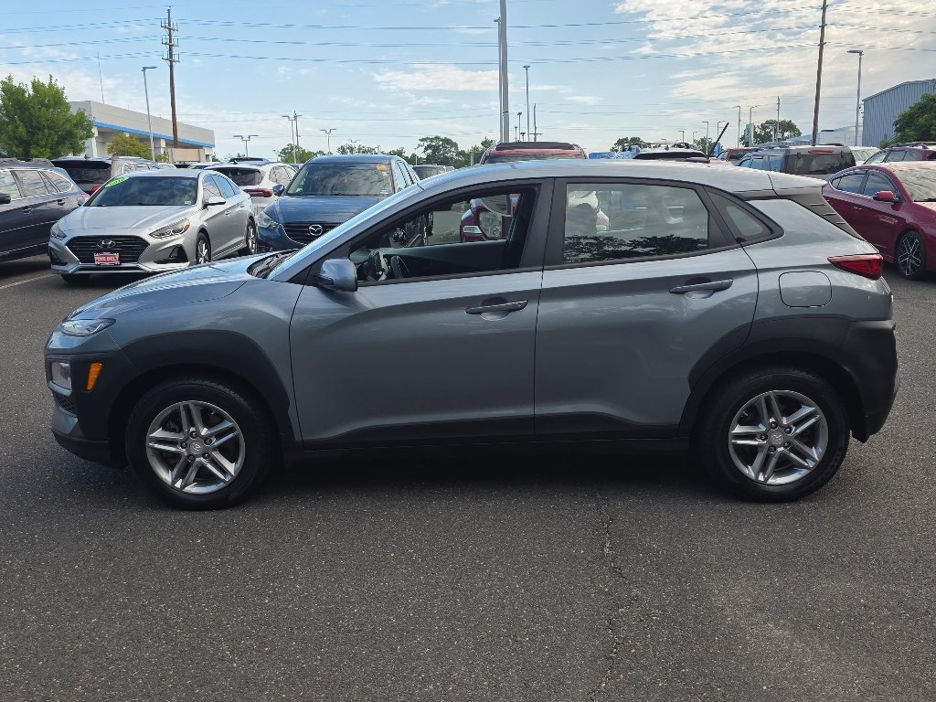 Used 2020 Sonic Silver Hyundai SE image 12