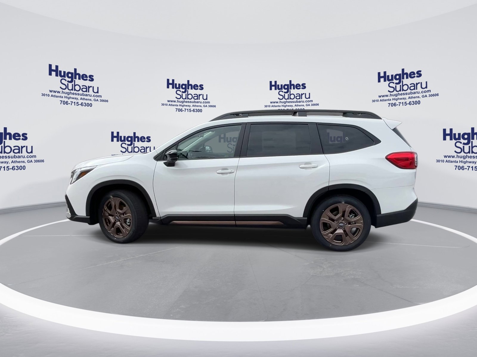New 2026 CRYSTAL WHITE PEARL Subaru Limited Bronze Edition 7-Passenger image 7