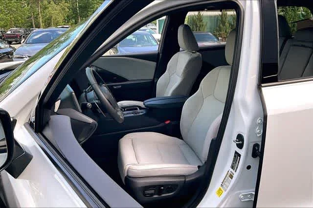 2026 Lexus TX Luxury - Photo 21