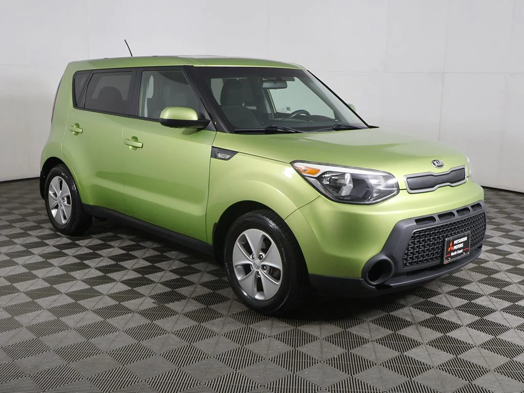 Used 2014 Kia Soul Base with VIN KNDJN2A26E7725053 for sale in Parma, OH
