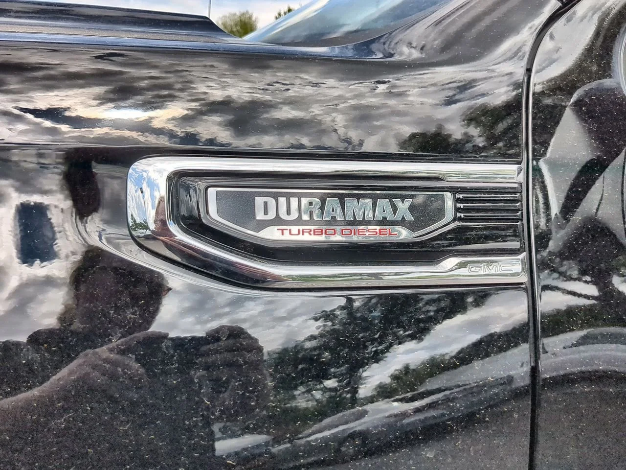New 2026 Onyx Black GMC SLT image 33