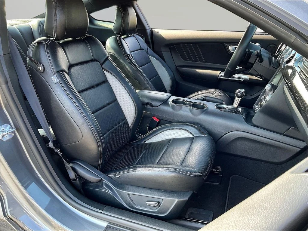 Certified Used 2021 Carbonized Gray Metallic Ford GT Premium image 30