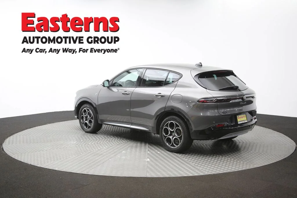 Used 2024 Silver Alfa Romeo Ti image 61